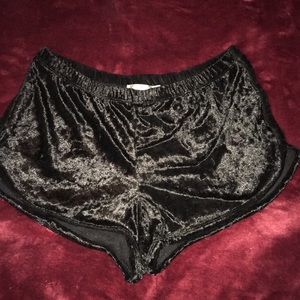 Velvet shorts